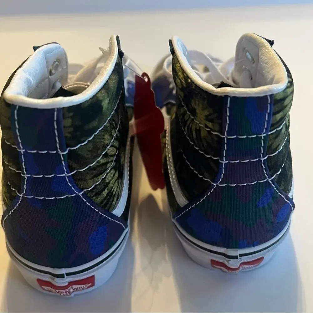 VANS GIRLS “HIGH TOP” “CAMO” SNEAKER SIZE 4.5 (BIG KID) NWT